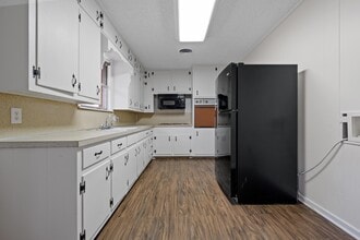 3216 N 15th St in Waco, TX - Building Photo - Building Photo