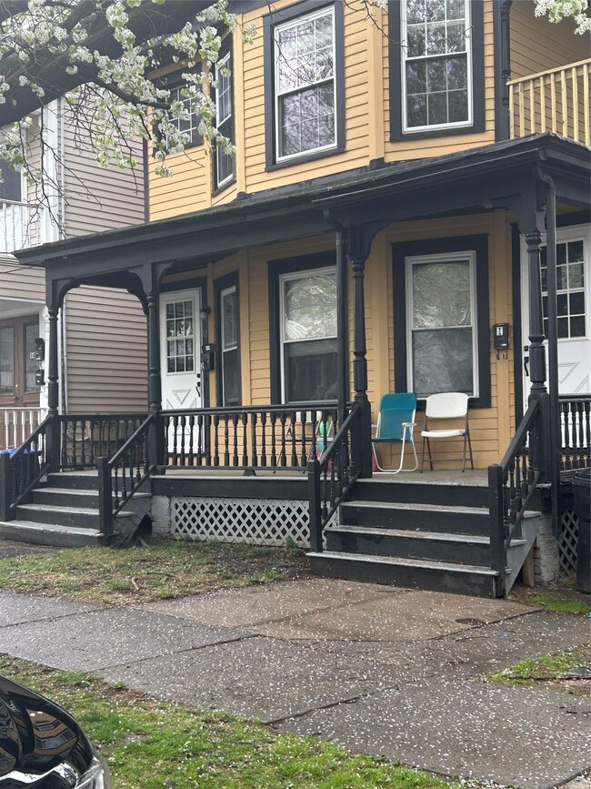 property at 12 Franklin St