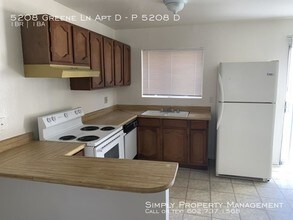 5208 Greene Ln-Unit -D in Las Vegas, NV - Foto de edificio - Building Photo