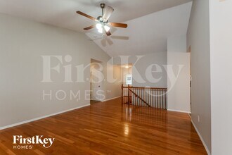 14 Rivermeadows Dr in Florissant, MO - Building Photo - Building Photo