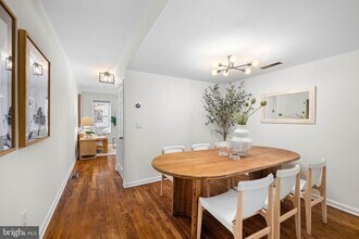 615 14th Pl NE in Washington, DC - Building Photo - Building Photo