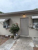 515 N D St in Lake Worth Beach, FL - Building Photo