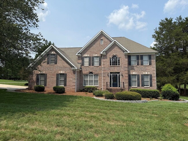 property at 1016 Longhorn Ct