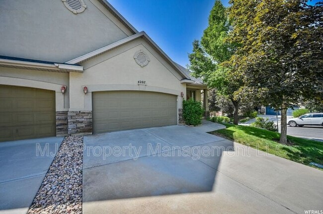 4207 Pilgrim Cir W in Lehi, UT - Building Photo - Building Photo