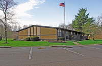 Cedargate Apartments in Enon, OH - Foto de edificio - Building Photo