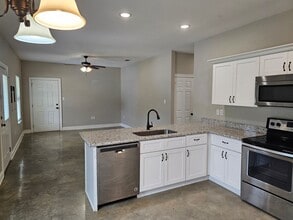 103-0 Tina Dr in Hammond, LA - Building Photo - Building Photo