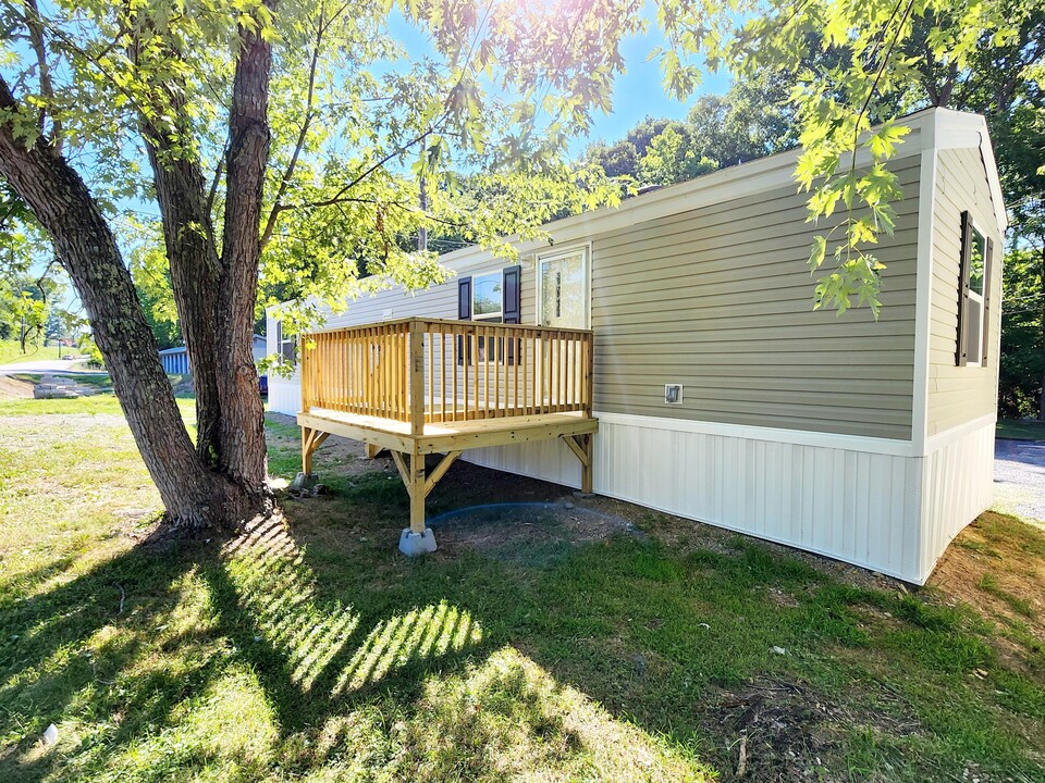 1007 Allensville Rd in Sevierville, TN - Building Photo