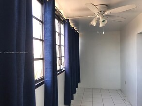 2000 Biarritz Dr in Miami Beach, FL - Building Photo - Building Photo