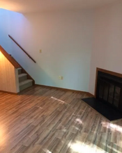 223 Sterling Ct in Bushkill, PA - Foto de edificio - Building Photo
