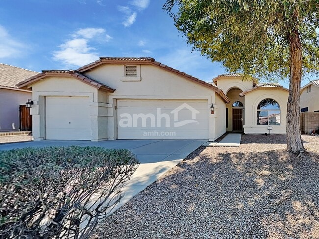 property at 717 W Beth Dr