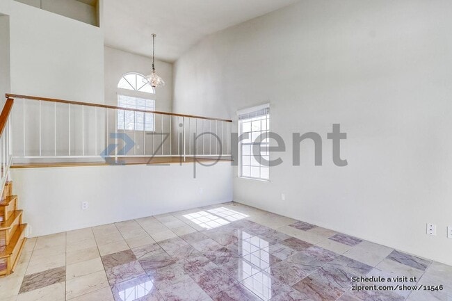 5700 River Run Cir in Rocklin, CA - Building Photo - Building Photo