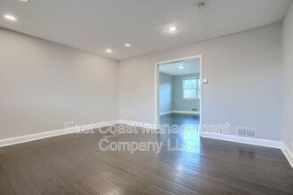 4113 Mountwood Rd in Baltimore, MD - Building Photo - Building Photo