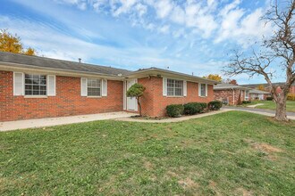 493 Diven Ln in Columbus, OH - Building Photo - Building Photo