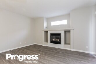 8832 Big Bear Pines Ave in Las Vegas, NV - Building Photo - Building Photo