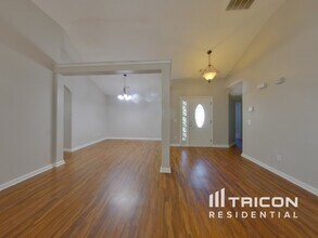 300 Stone Ridge Way in Covington, GA - Building Photo - Building Photo