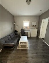 70 Main St in Garfield, NJ - Building Photo - Building Photo