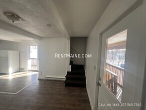 148-150 Third St. Apt. in Bangor, ME - Building Photo - Building Photo