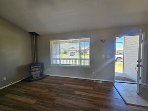 1903 Trails Edge Dr in Ellensburg, WA - Building Photo - Building Photo