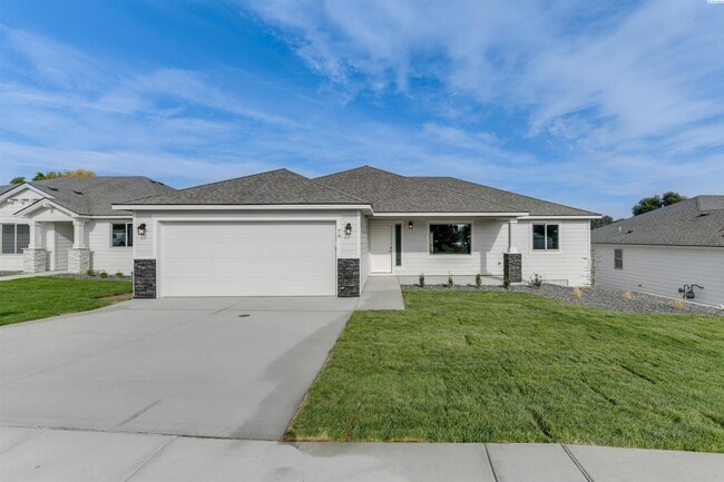 property at 79 W 22nd Pl