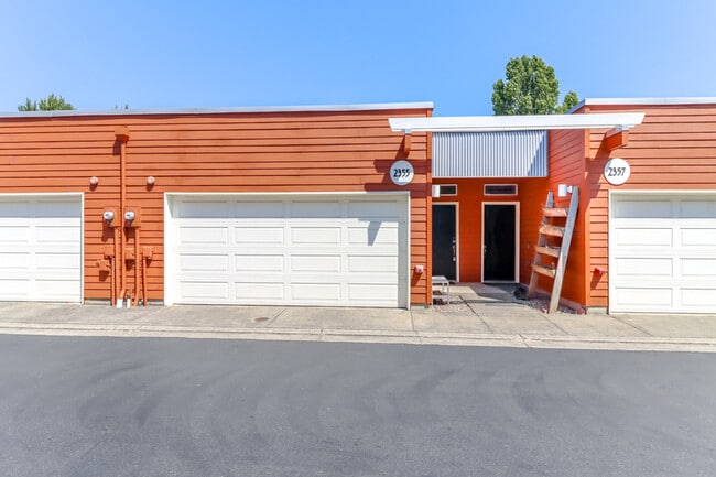 property at 2355 Yakima Ct