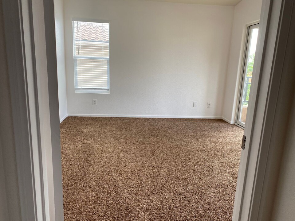766 Callecita Aquilla Sur in Chula Vista, CA - Building Photo