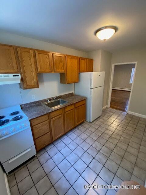 property at 63 Selkirk Rd