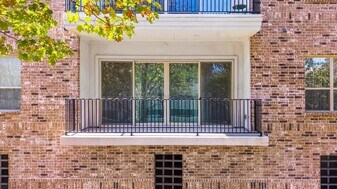 15875 Spectrum Dr, Unit 1106 in Addison, TX - Building Photo