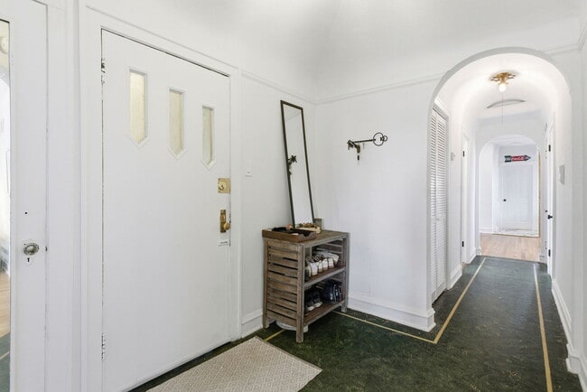 3414 W Medill Ave in Chicago, IL - Building Photo - Building Photo