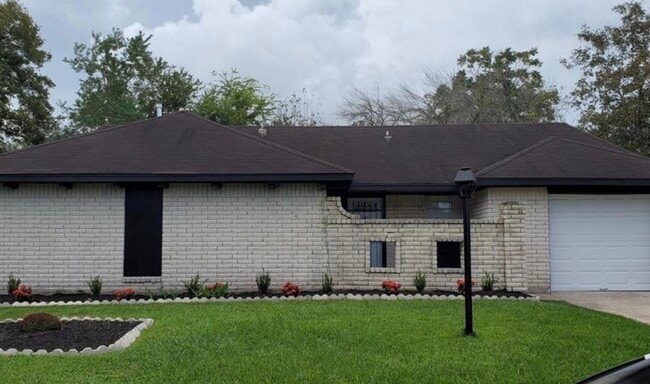 2023 Barnsley Ln in Houston, TX - Building Photo - Building Photo