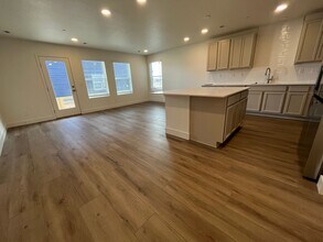 3110 Sykes Dr in Fort Collins, CO - Building Photo - Building Photo