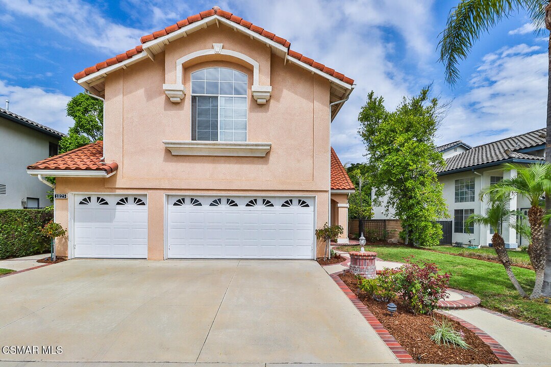 1825 Golden Oak St in Thousand Oaks, CA - Building Photo