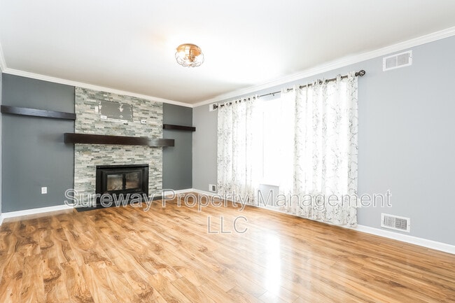 32 Oakwood Pl in Swedesboro, NJ - Building Photo - Building Photo