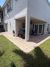 10161 SW 117th Ct in Miami, FL - Building Photo - Building Photo