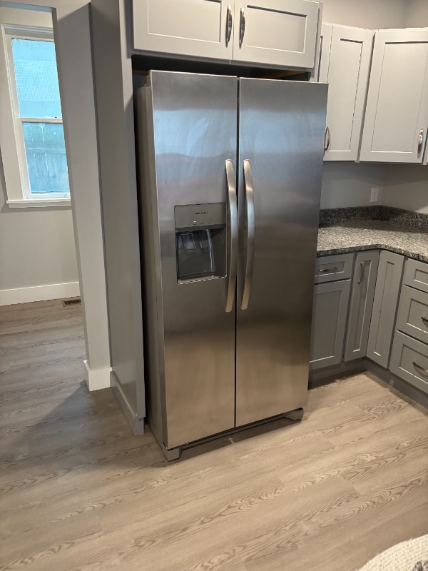 523 W 17th St, Unit 1 in Erie, PA - Building Photo - Building Photo