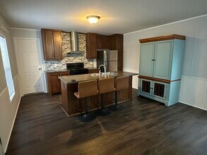 124 Mallet Bayou Rd in Freeport, FL - Building Photo - Building Photo