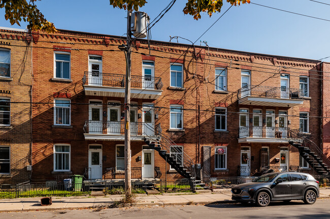 3736 Evelyn Rue in Verdun, QC - Building Photo - Building Photo