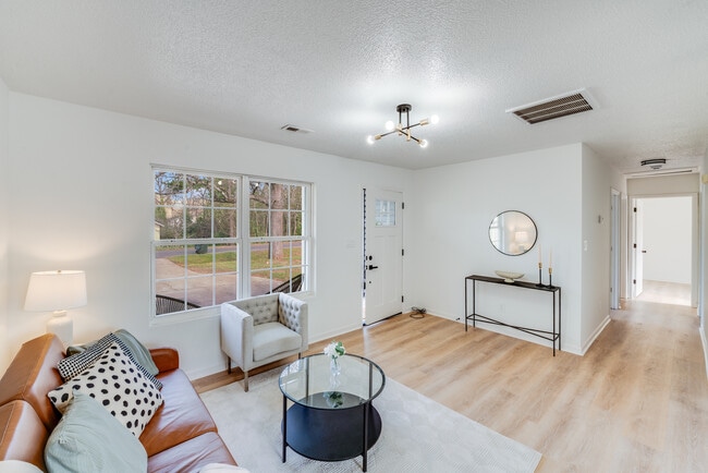 327 Berry St in Rock Hill, SC - Building Photo - Building Photo