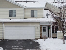 2212 Salvia Ln in Hudson, WI - Building Photo