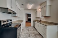 10015 Peachridge Dr in Houston, TX - Building Photo - Building Photo