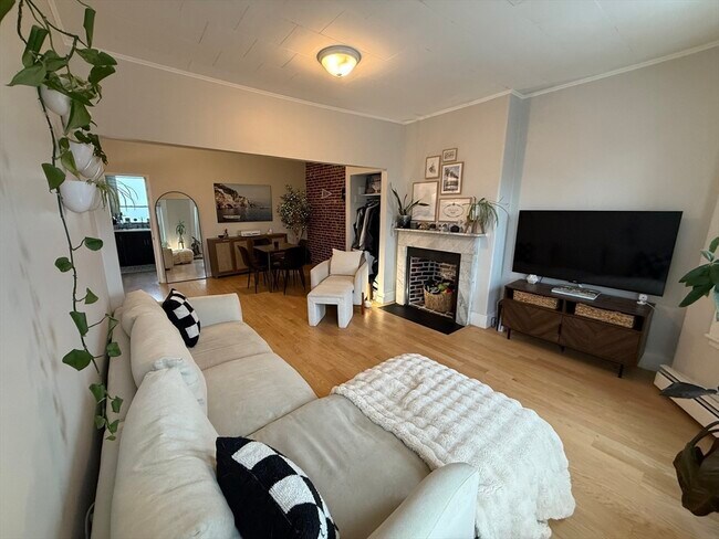 179 Webster St in Boston, MA - Building Photo - Building Photo