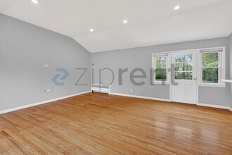 30 Mary Ln in Greenwich, CT - Building Photo - Building Photo