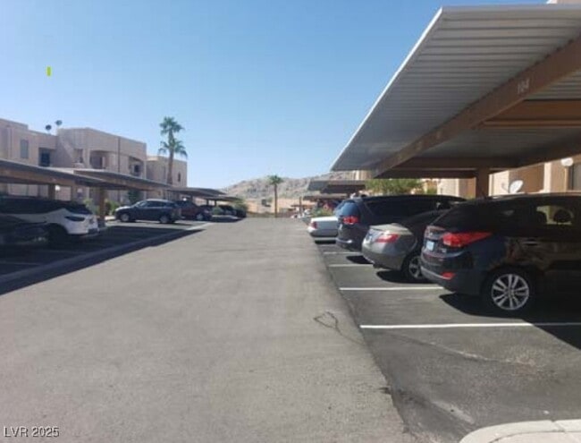 property at 2200 Highpointe Dr