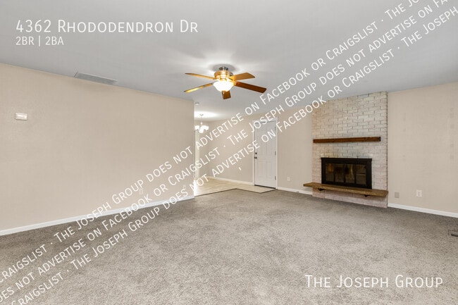 4362 N Rhododendron Dr in Oak Harbor, WA - Building Photo - Building Photo