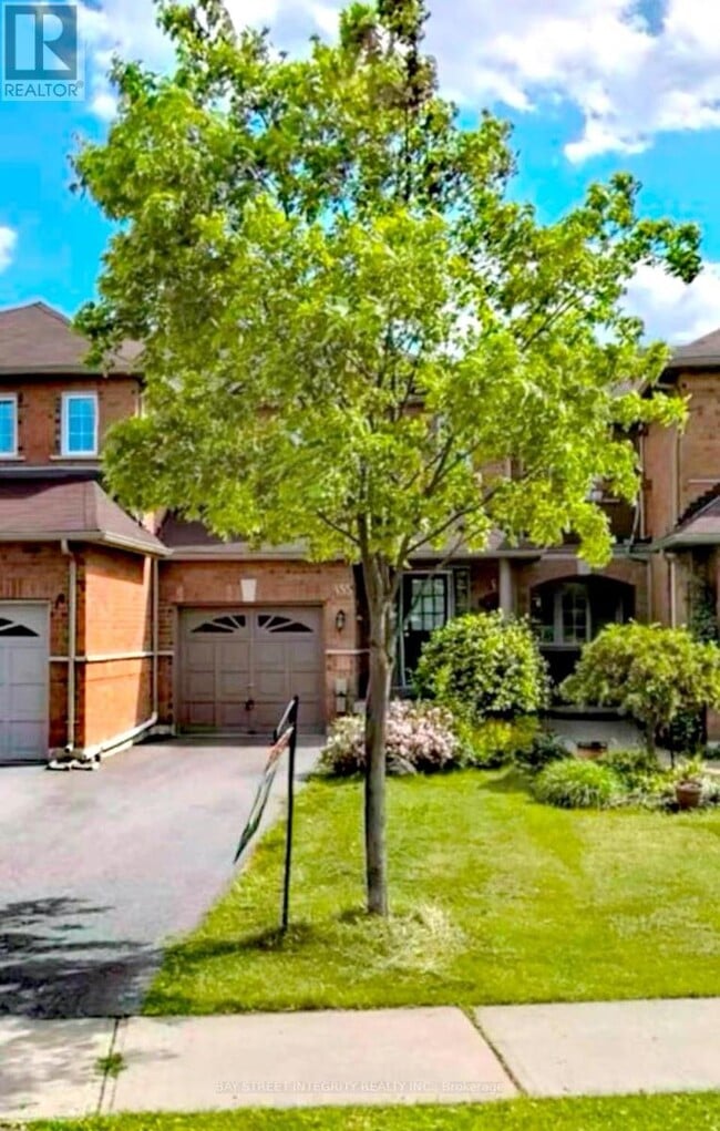 property at 355 Ravineview Way