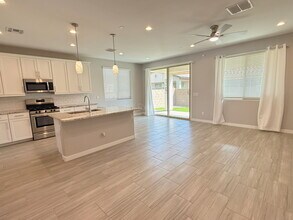 24795 N 171st Ln in Surprise, AZ - Building Photo - Building Photo