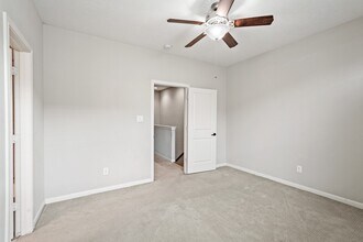 2429 Beall St in Houston, TX - Building Photo - Building Photo
