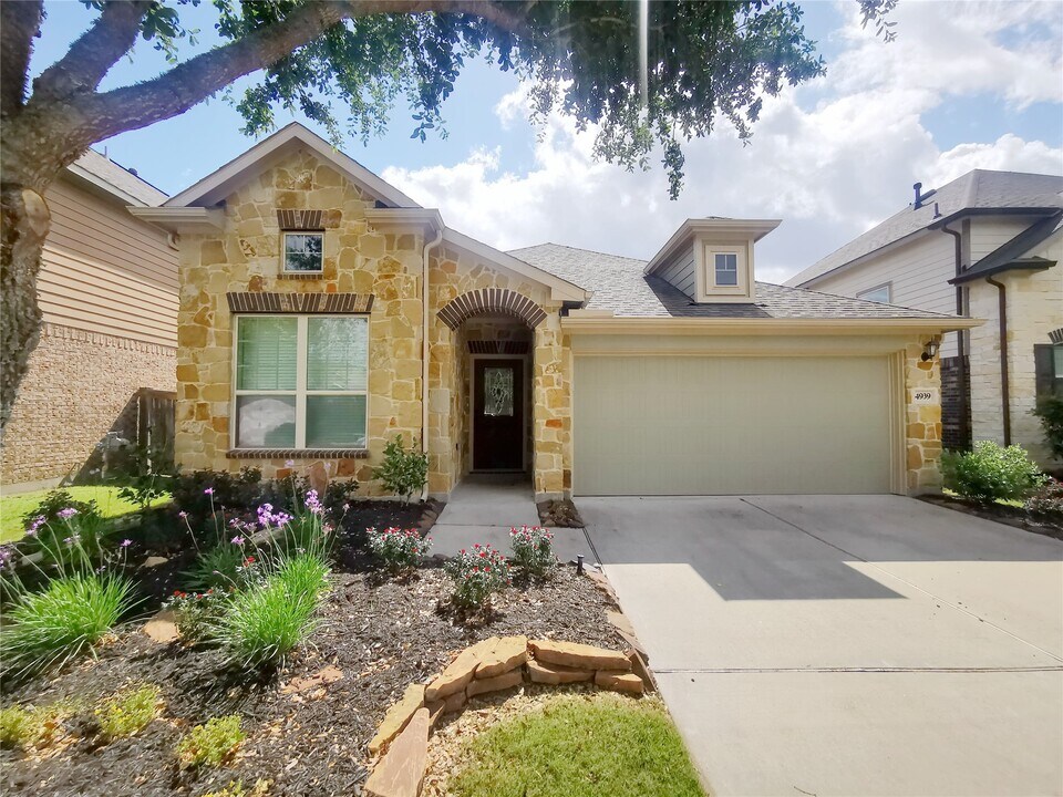 4939 Ginger Bluff Trail in Katy, TX - Building Photo