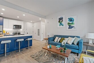 40 Westchester Pl in New Rochelle, NY - Building Photo - Building Photo