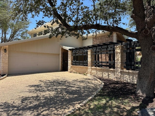 property at 106 Quail Run