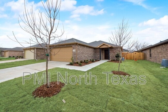 property at 1411 Warringwood Dr